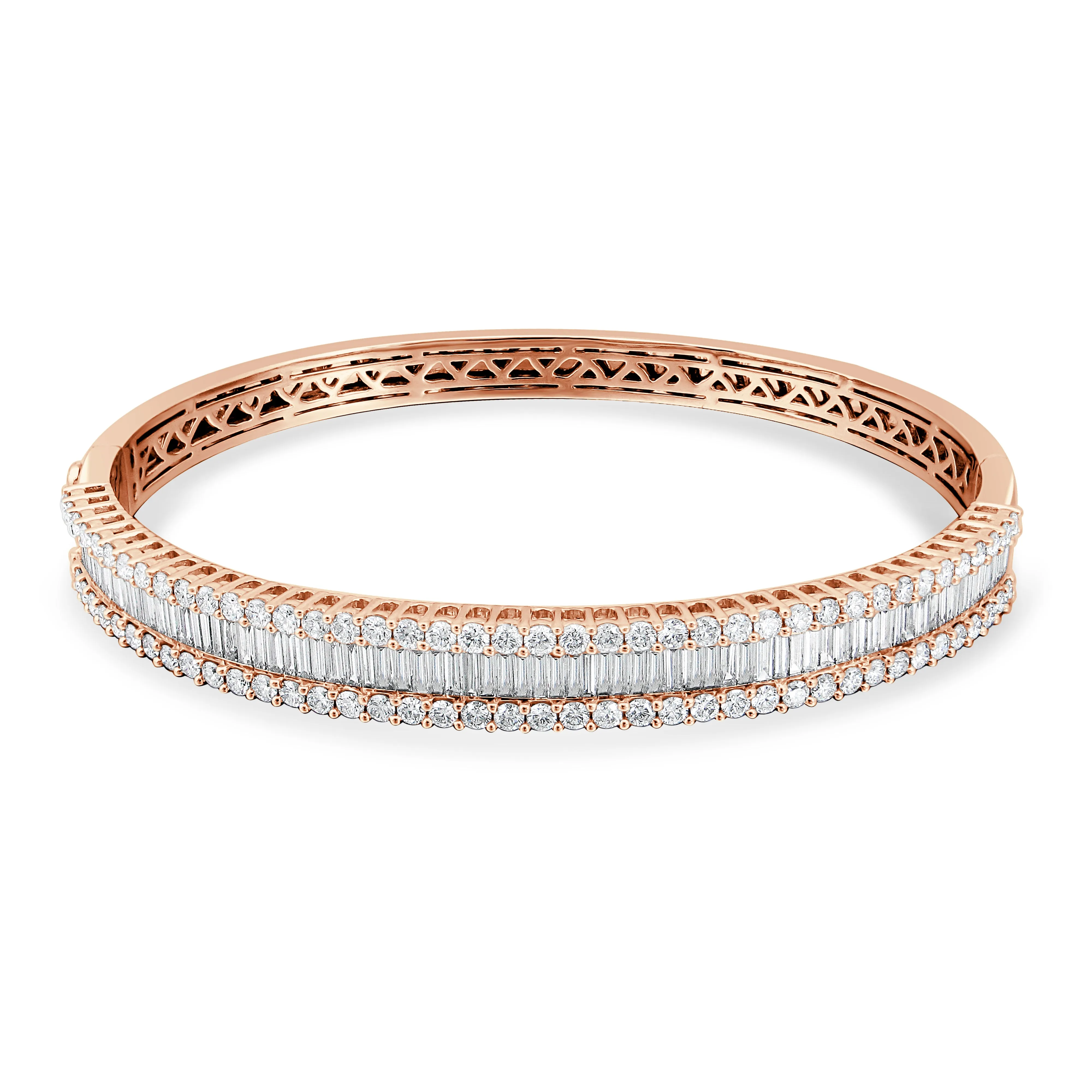 18K gold Baguette & Round Diamond Bangle - 3.58ct