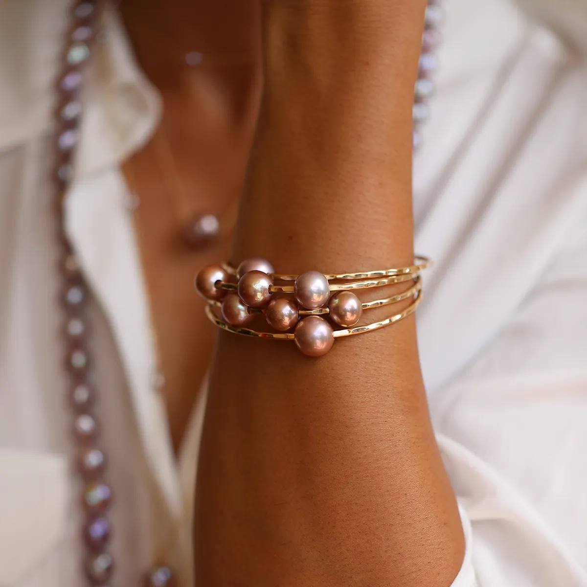 AAA Pink Pearl Bangle