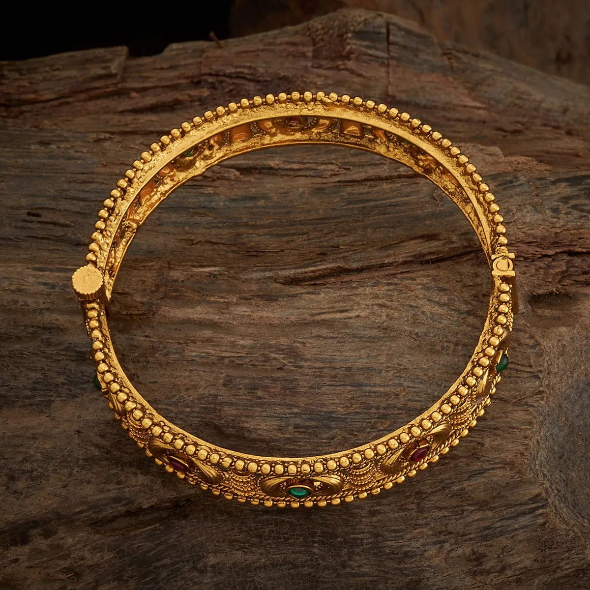 Antique Bangle 165897