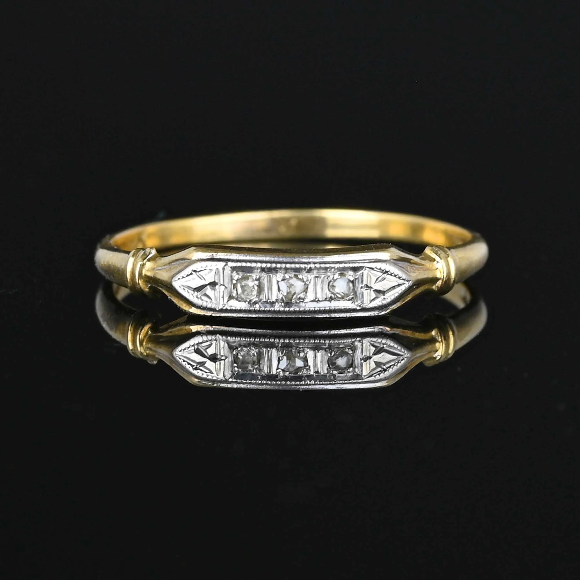 Art Deco 14K Gold Diamond Wedding Band Ring