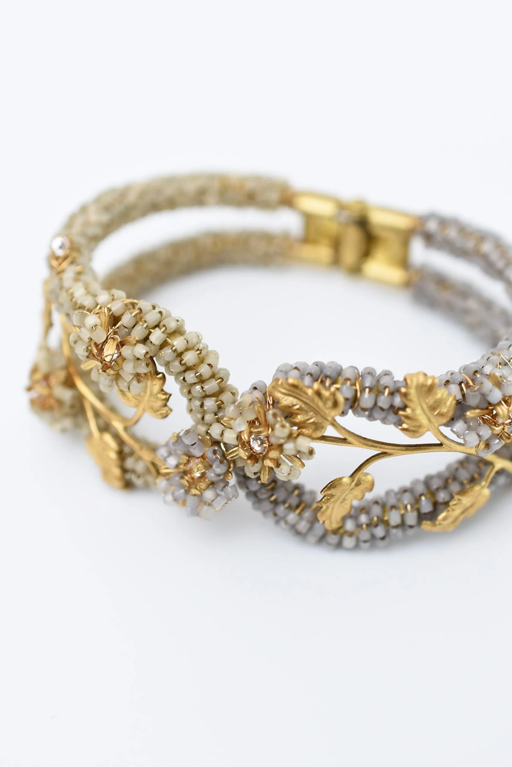 aster bangle