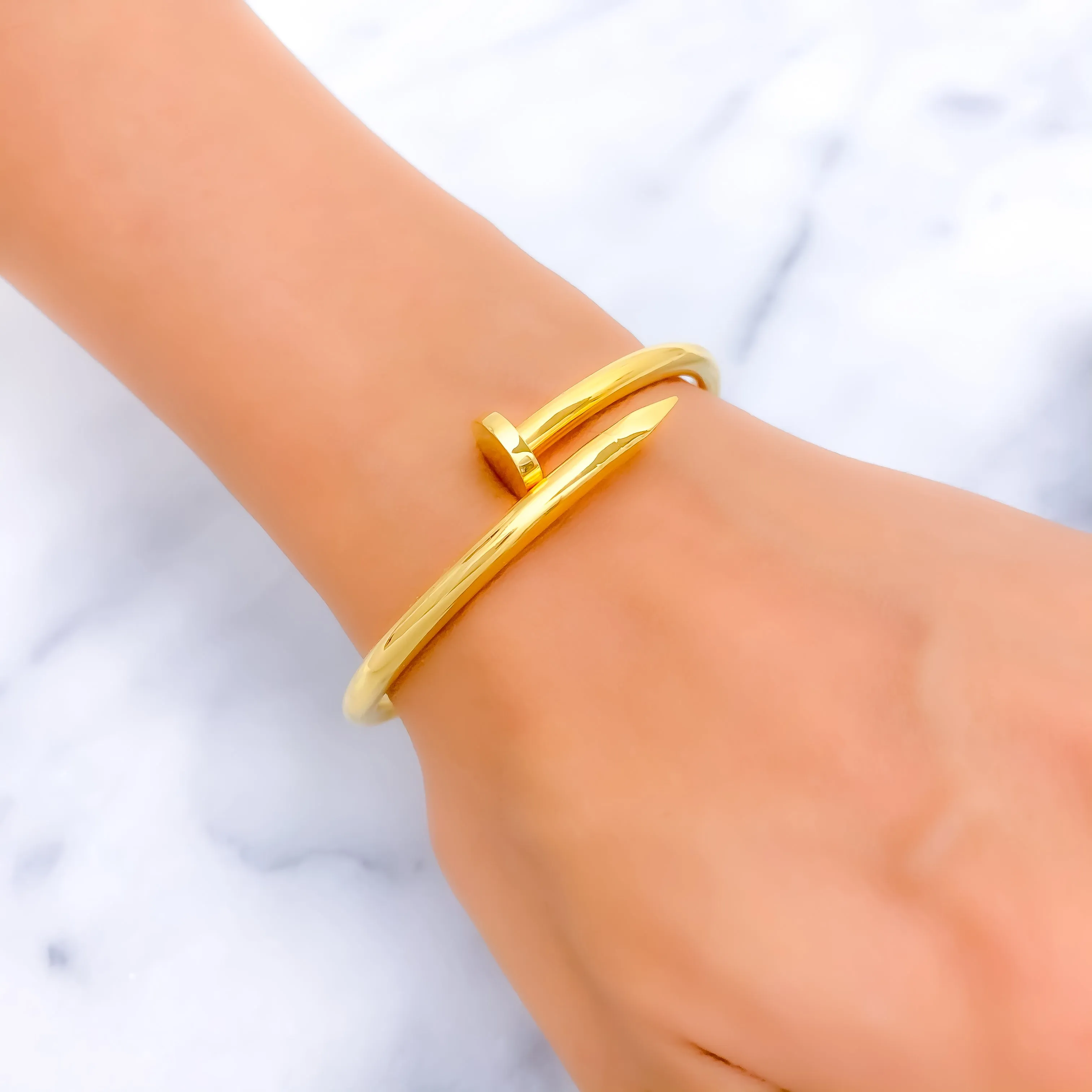 Attractive 21K Gold Thick Nail Bangle Bracelet