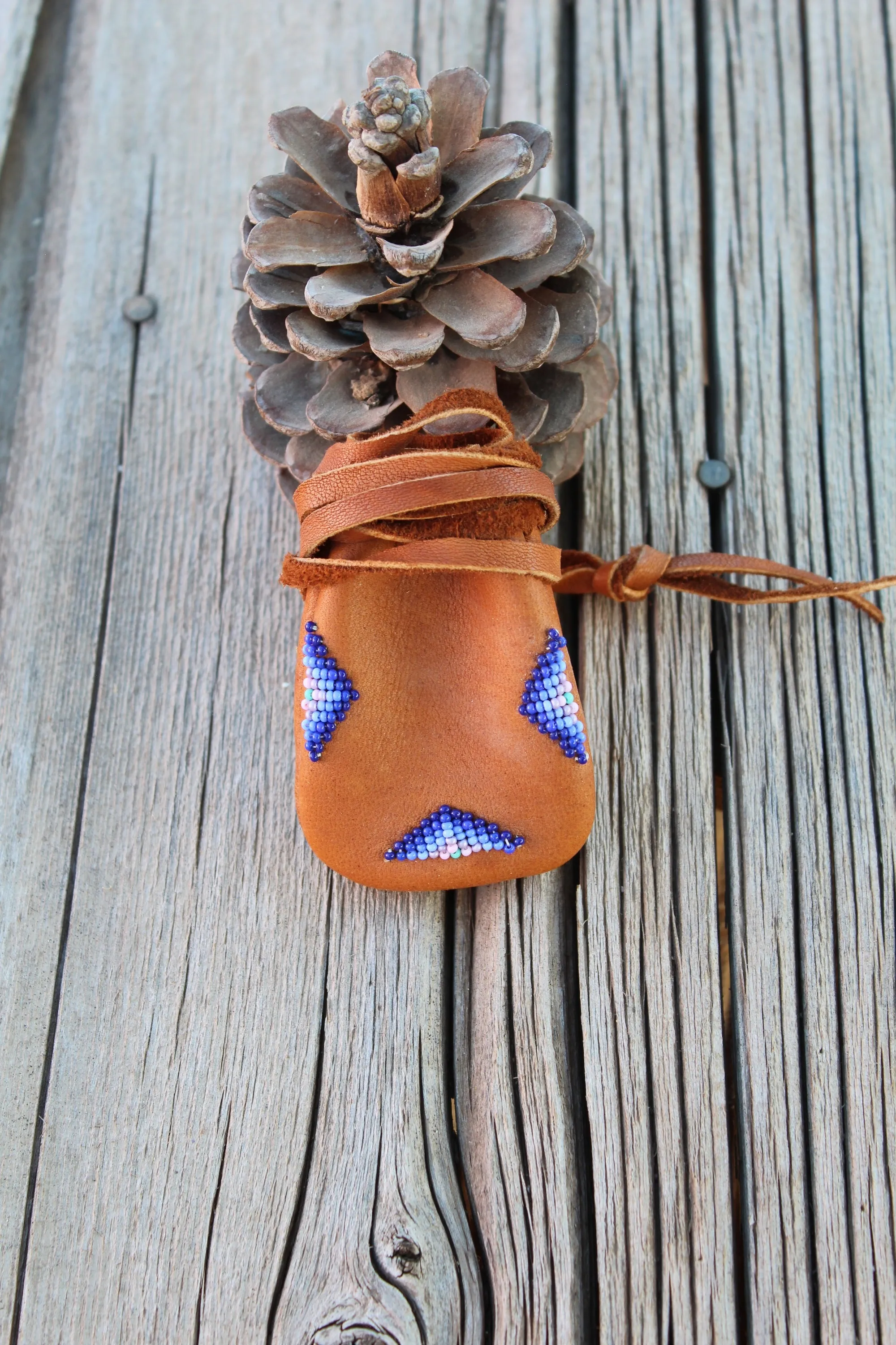 beaded buckskin medicine bag, necklace bag