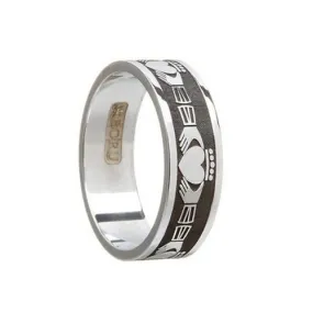 Claddagh Wedding Band