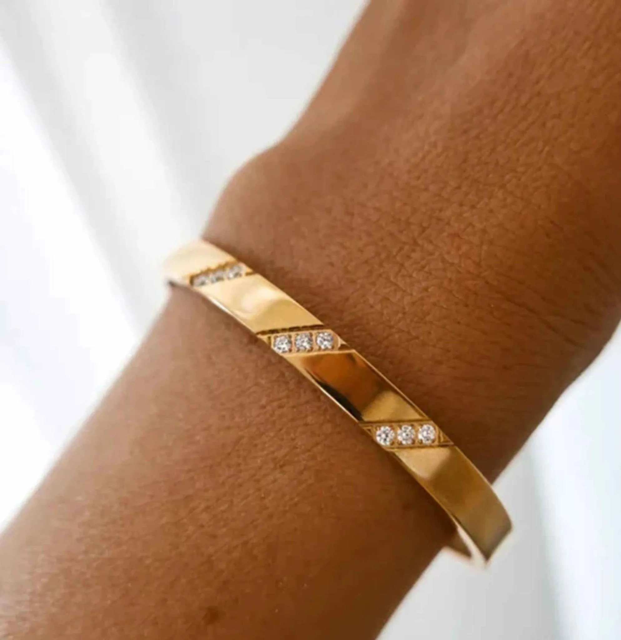 Dainty Gold plated bracelet