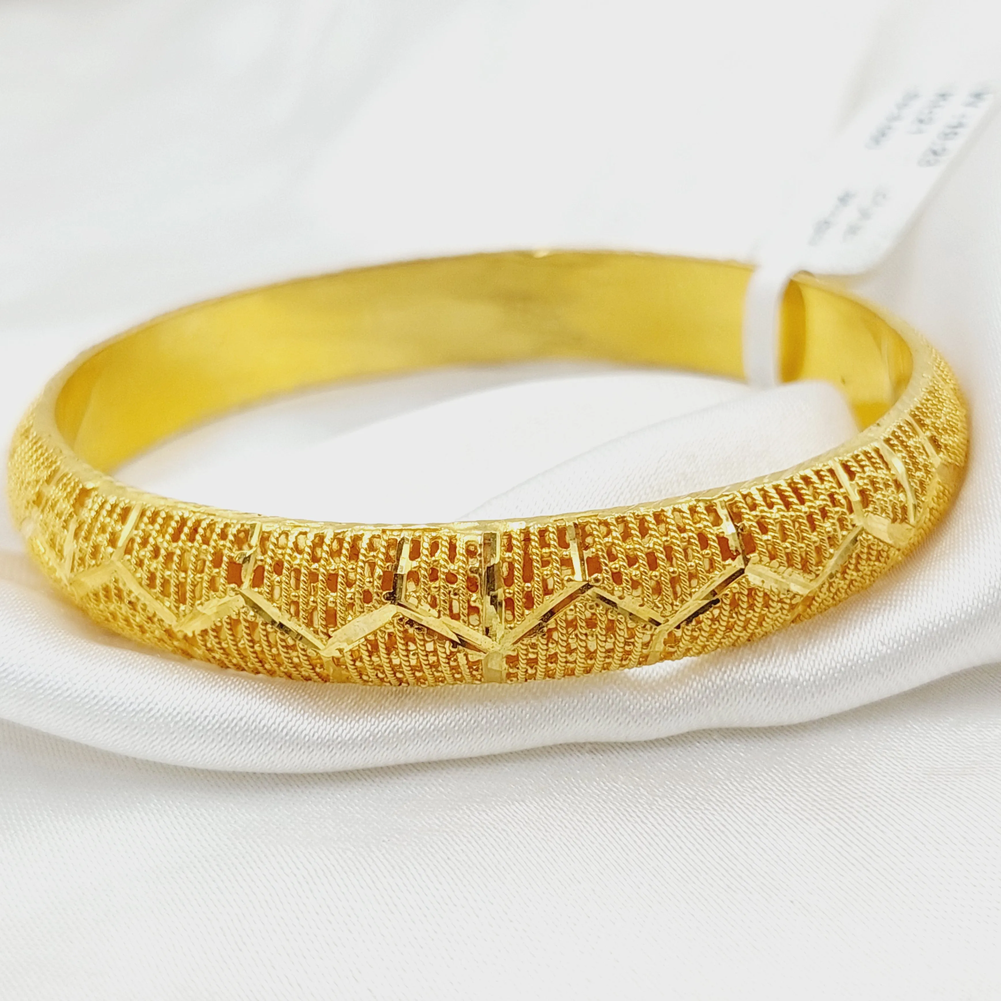 Engraved Emirati Bangle