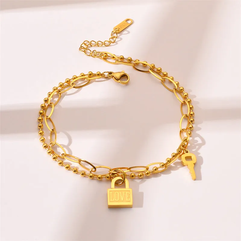 Fashion Simple Heart Lock Design Bracelet