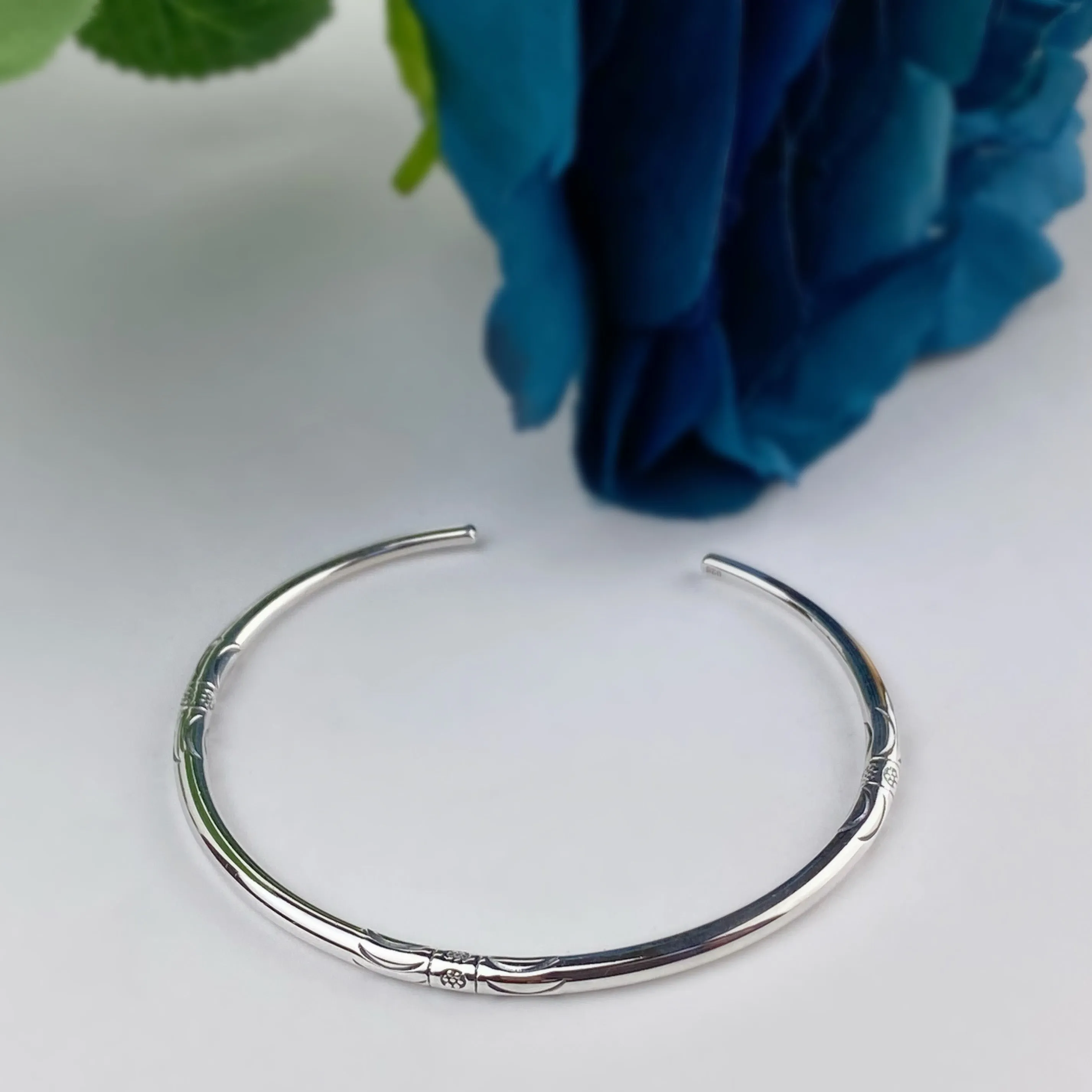 Imprint Bangle - VBGL225