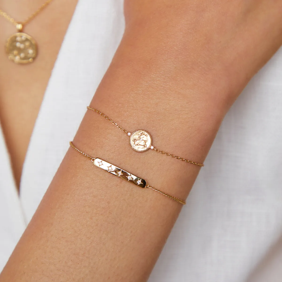 Leo Zodiac Bracelet in Gold