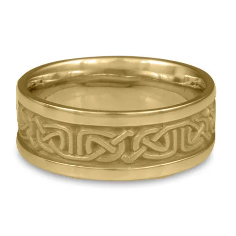 Narrow Self Bordered Labyrinth Wedding Ring in 14K Yellow Gold