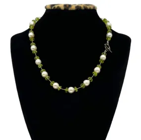 NECKLACE Cultured Pearls with Lime Green Crystal Beads