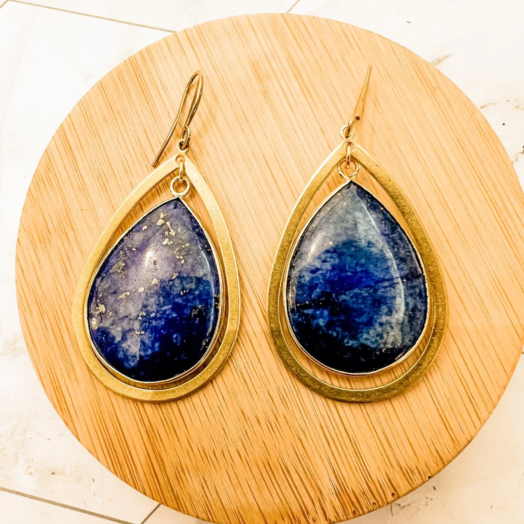 Ocelli:Labradorite Droplet Earring