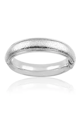 SS25 Stipple Hinged Bangle