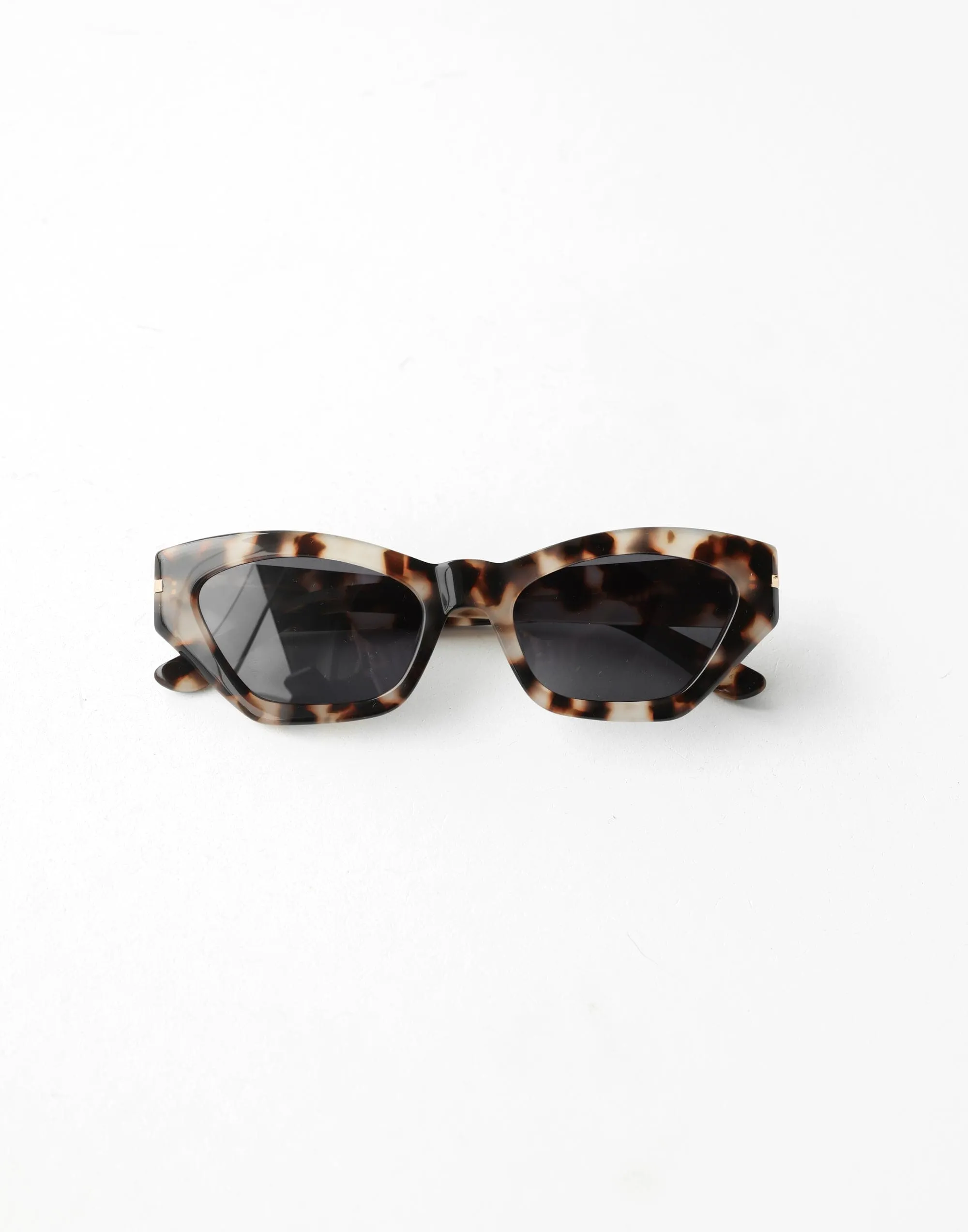 The Ellingson Sunglasses (Marble Tort Jet) - By Banbé