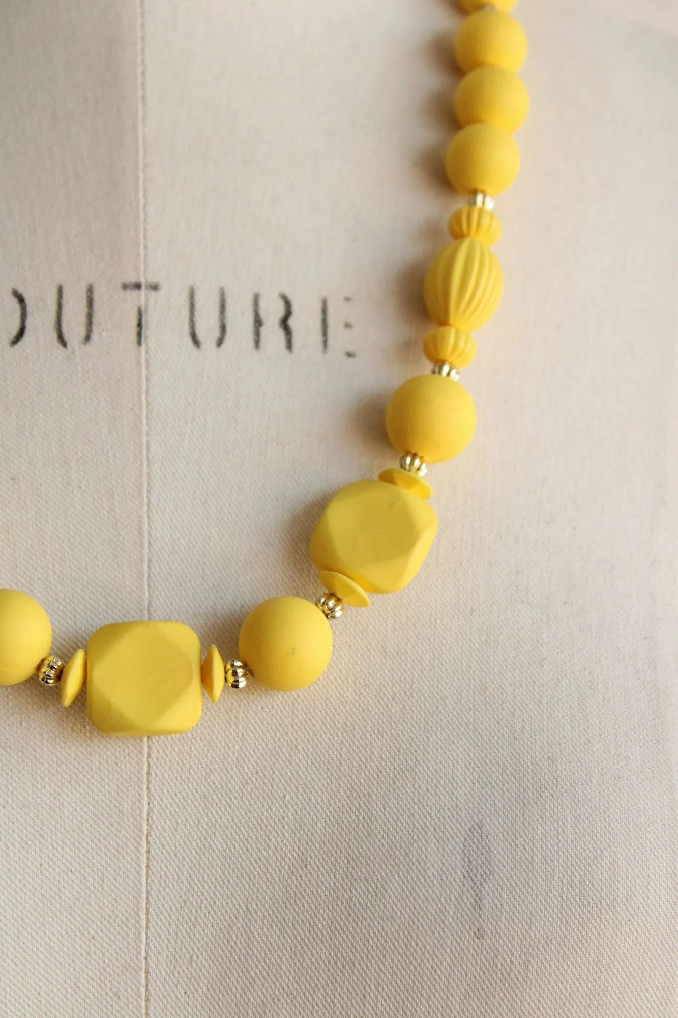 Vintage 1960s Necklace of Yellow Beads