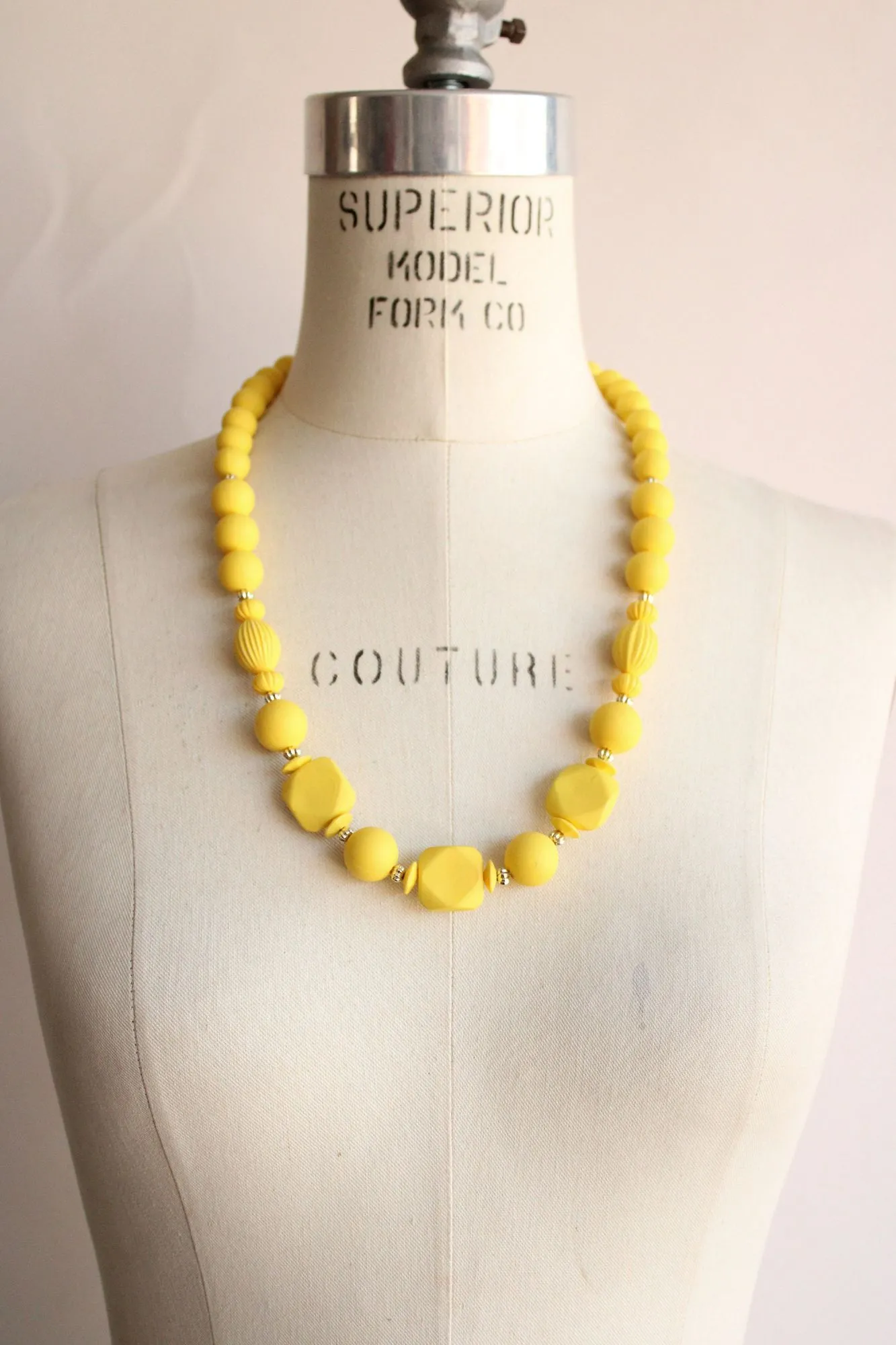 Vintage 1960s Necklace of Yellow Beads