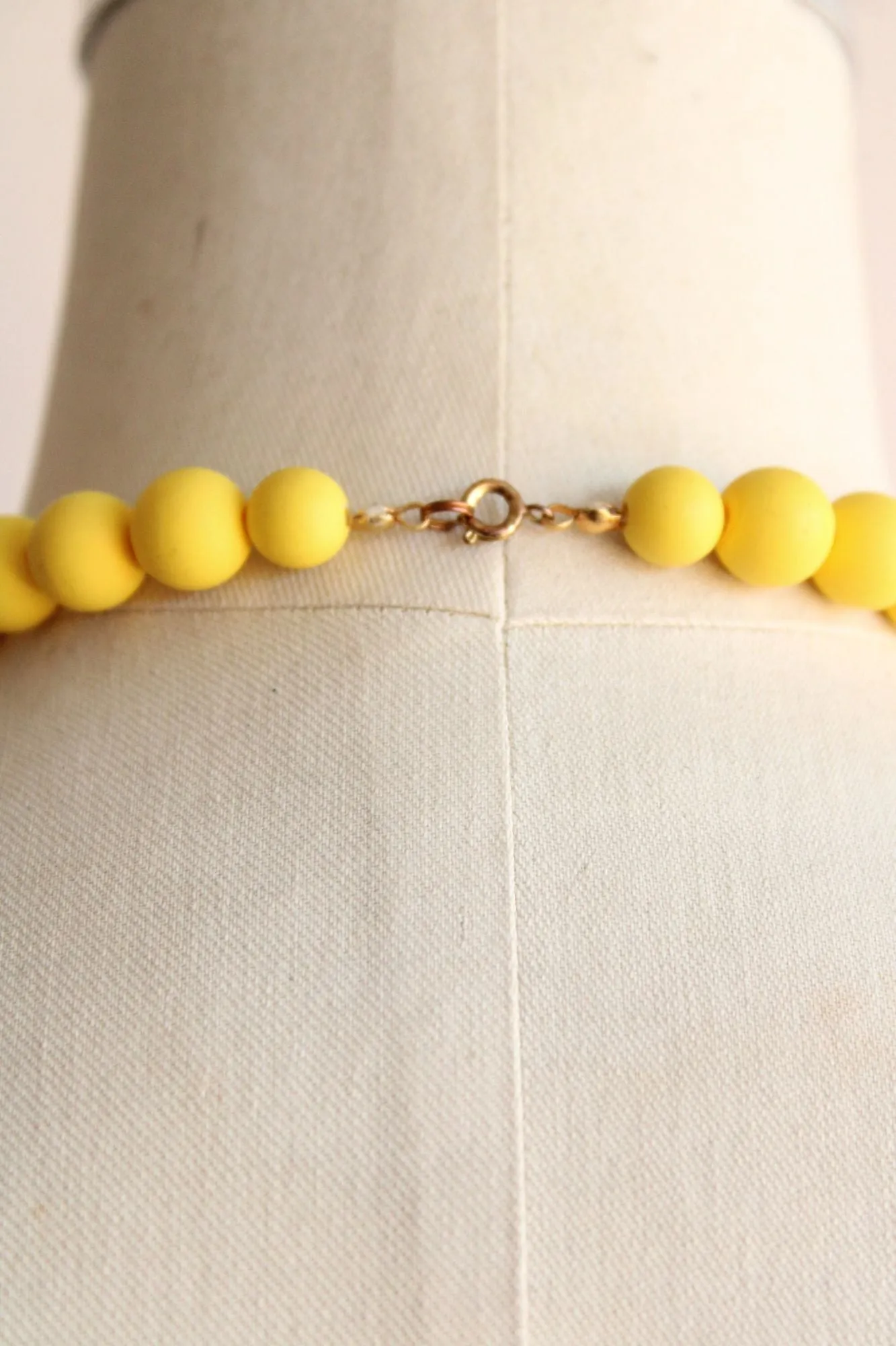 Vintage 1960s Necklace of Yellow Beads