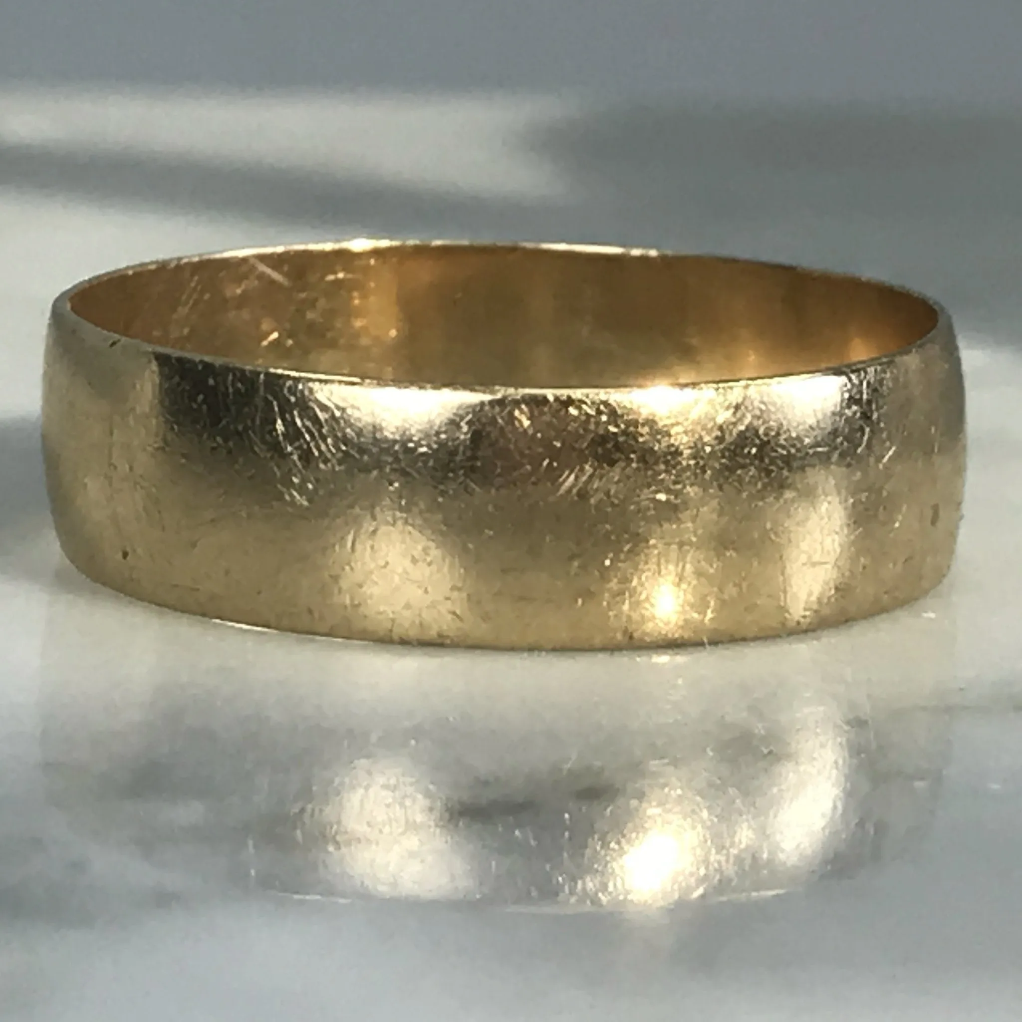 Vintage Mens Gold Wedding Band. Thumb Ring. Stacking Band. Estate Jewelry. Size 10. 1930s