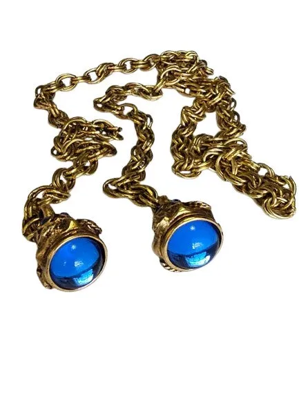 VINTAGE ROYAL BLUE CABOCHONS AND SPARKLING RHINESTONES GOLD TONE METAL CHAIN BELT OR NECKLACE