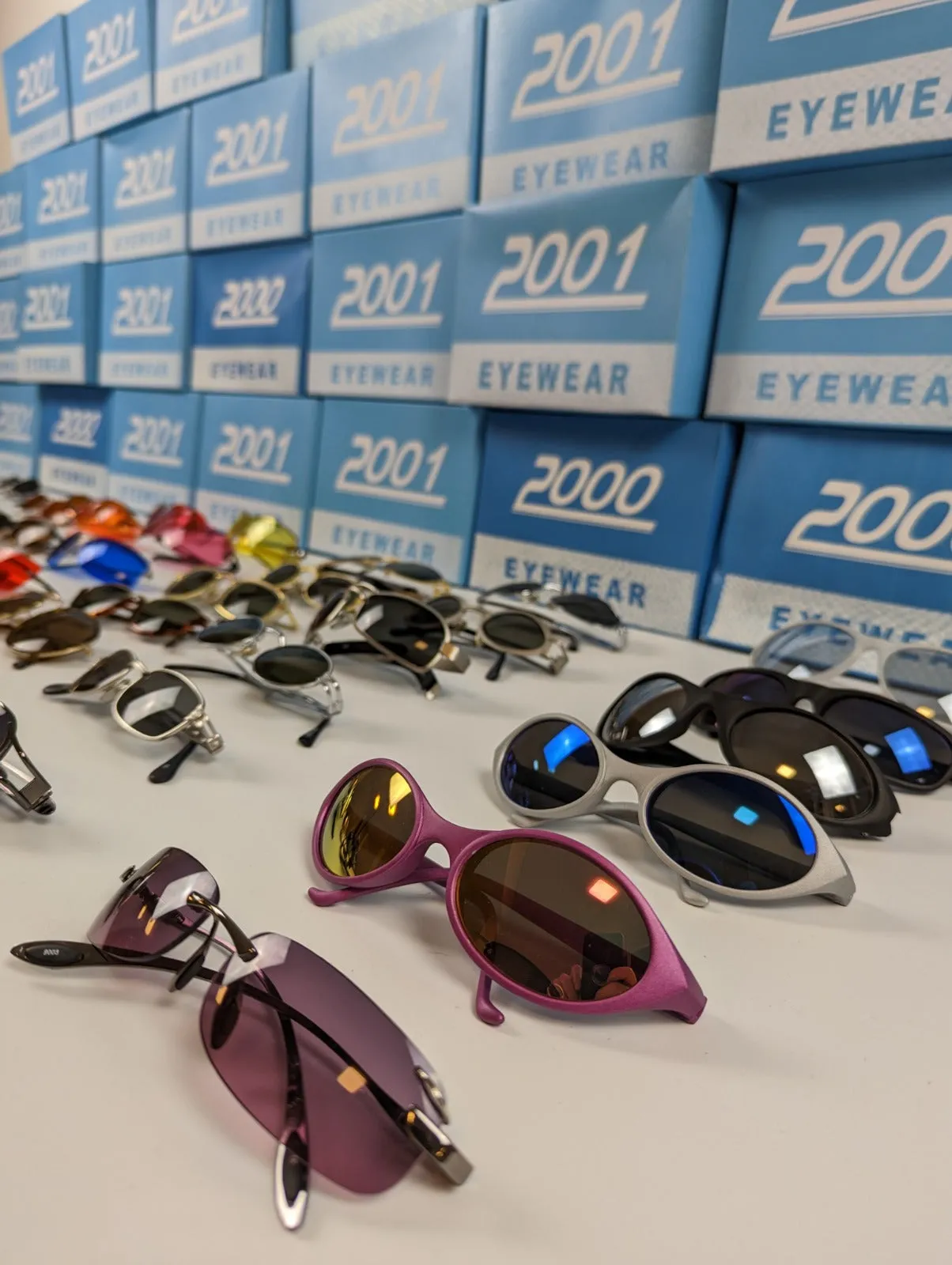 Y2k / Vintage Sunglasses Mix - 200 pieces